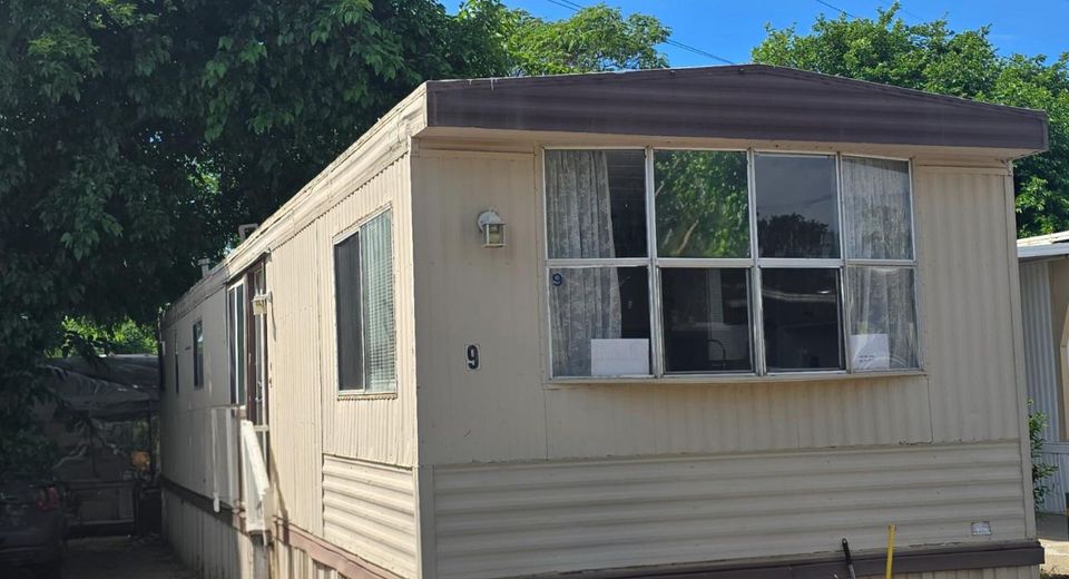 8545 Folsom Blvd #9, Sacramento, CA 95826 Photo