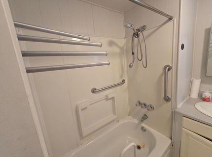 8545 Folsom Blvd #9, Sacramento, CA 95826 Photo