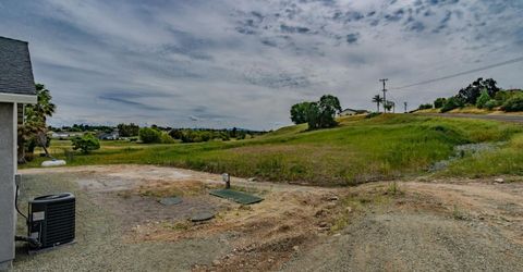 2426 Village Dr, Ione, CA 95640 Photo