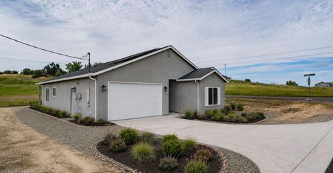 2426 Village Dr, Ione, CA 95640 Photo