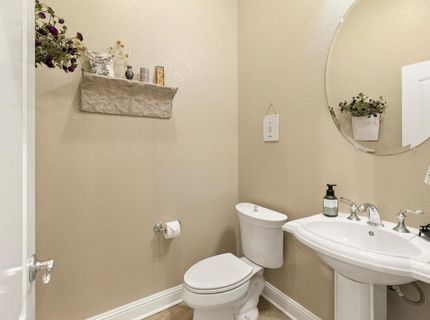 9388 Secretariat Ln, Elk Grove, CA 95624 Photo