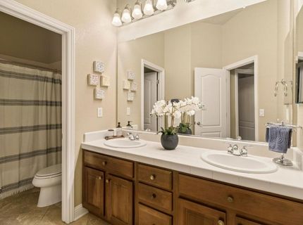 9388 Secretariat Ln, Elk Grove, CA 95624 Photo