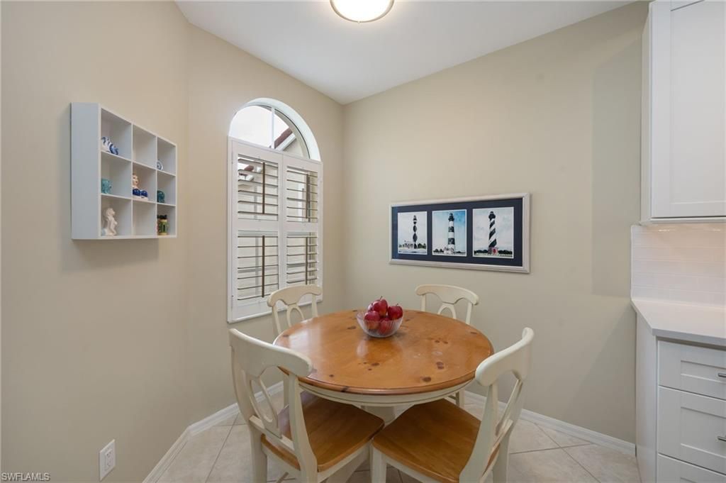 1505 Clermont Dr, Unit B202, Naples, FL 34109 Photo