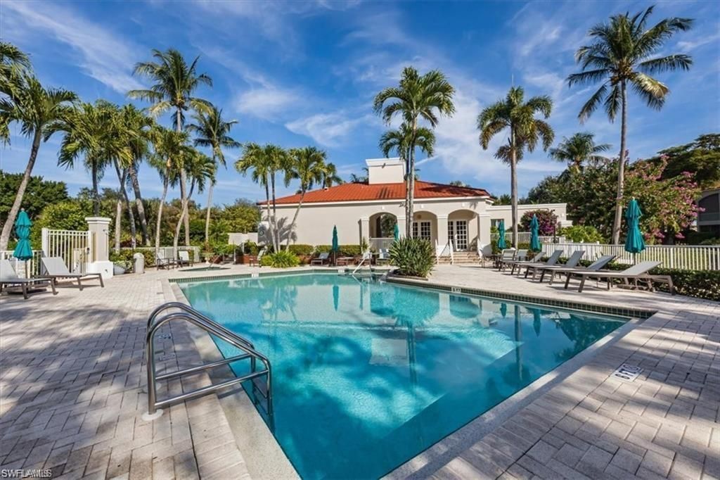 1505 Clermont Dr, Unit B202, Naples, FL 34109 Photo