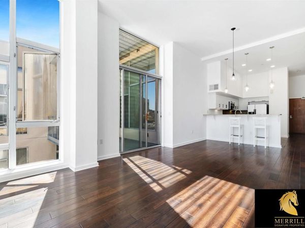 630 Thomas L Berkley Way, Unit 822, Oakland, CA 94612