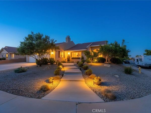 6205 Corinthian Pl, Lancaster, CA 93536