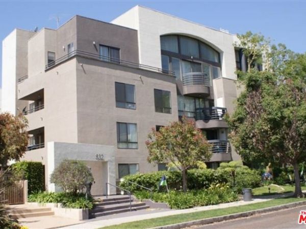 832 3rd Street, Unit 301, Santa Monica, CA 90403