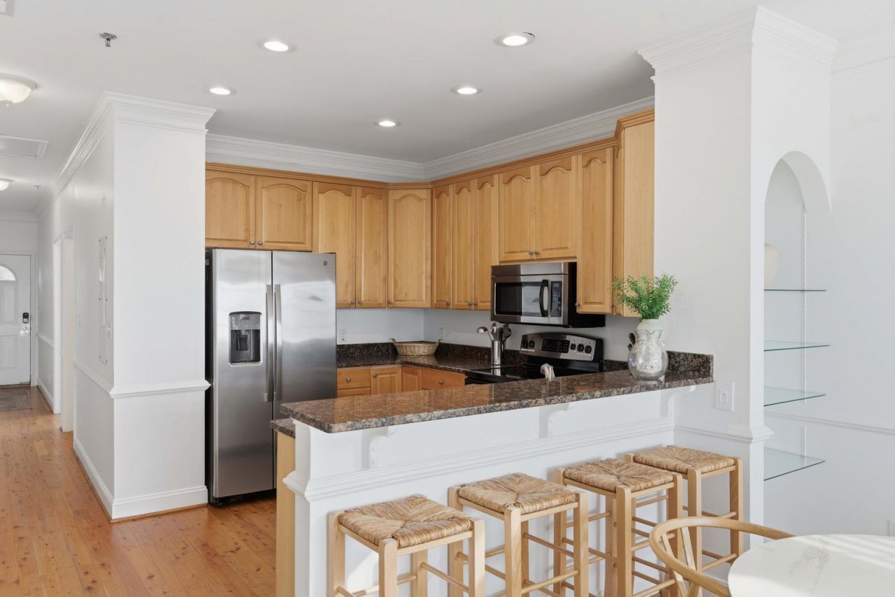 106 W Arctic Avenue Photo 10