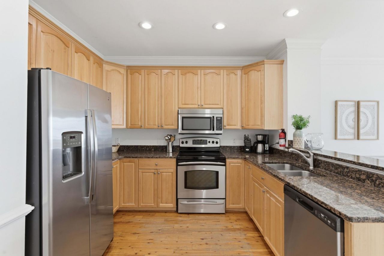 106 W Arctic Avenue Photo 11