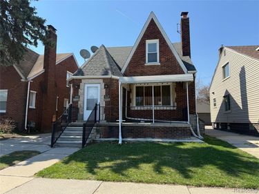 4913 Schlaff Street, Dearborn, MI 48126