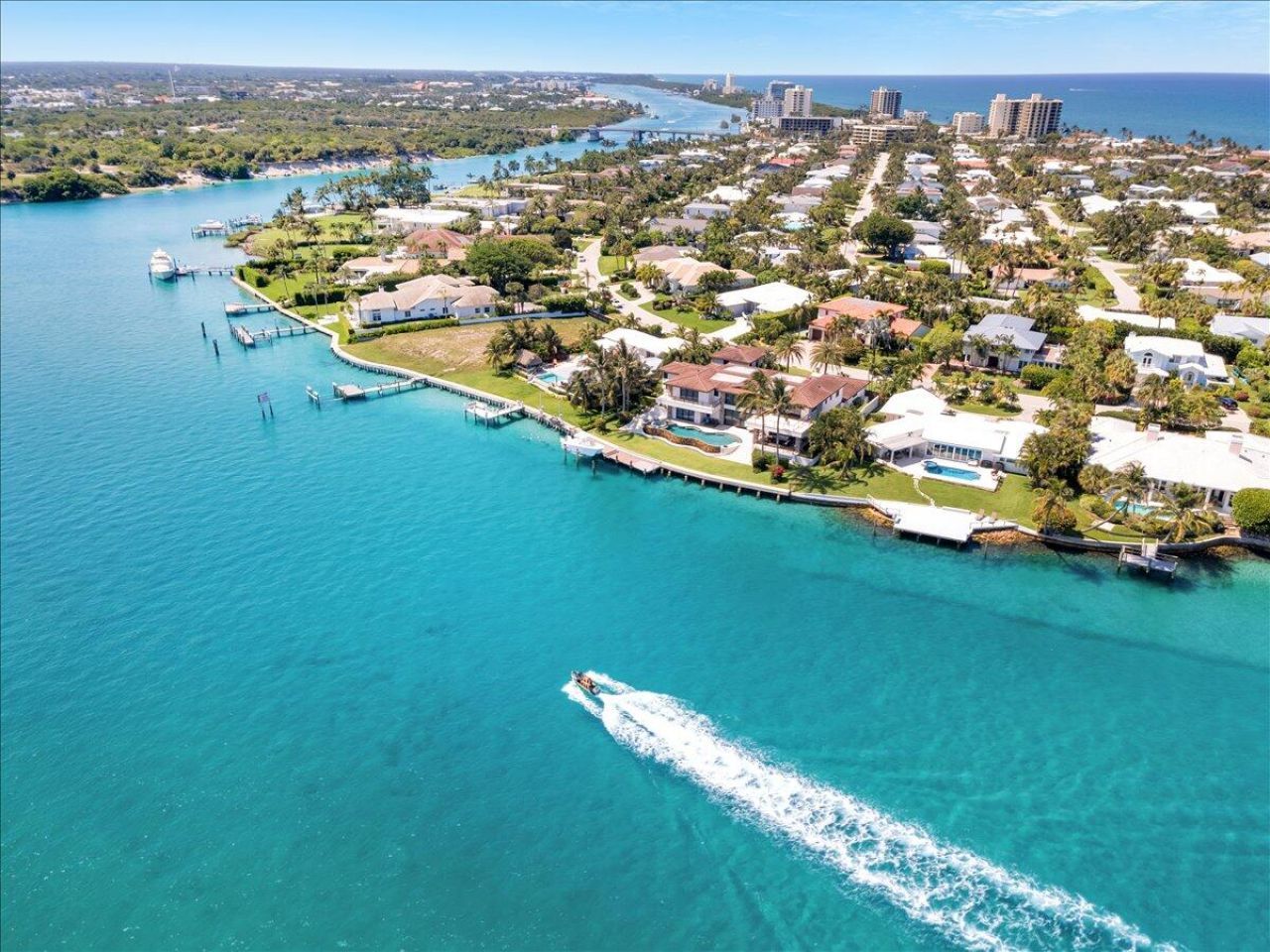 19035 SE Southgate Drive, Jupiter, FL 33469 Photo