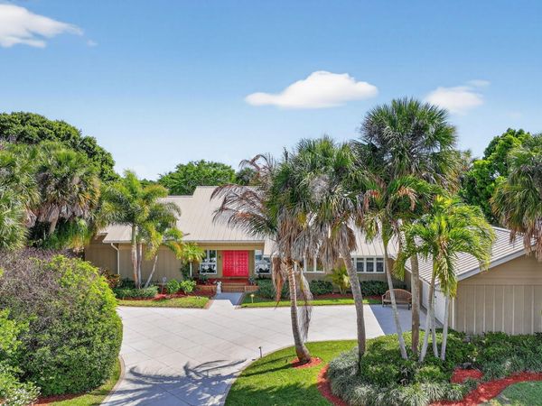 6151 SE Winged Foot Drive, Stuart, FL 34997