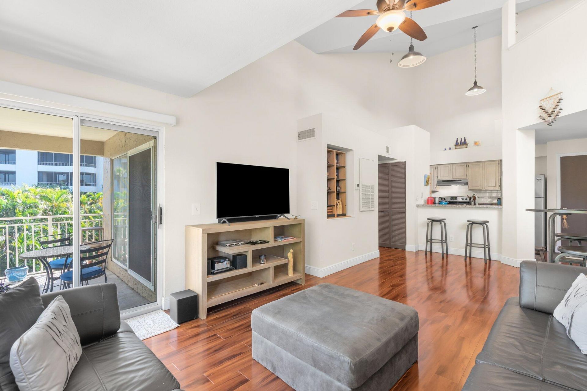 1885 Palm Cove Boulevard, Unit 10-304, Delray Beach, FL 33445 Photo