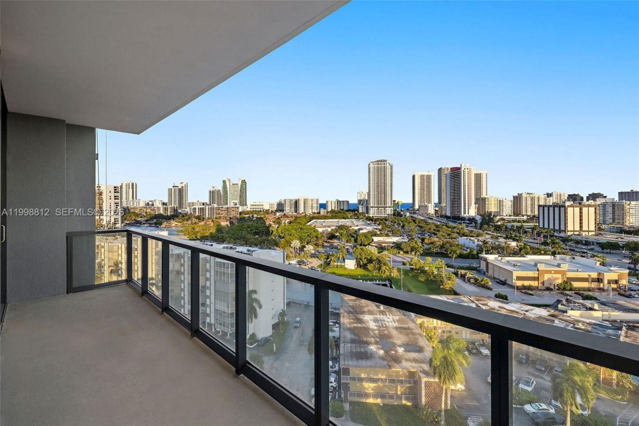 101 Diplomat Pkwy, Unit 1004, Hallandale Beach, FL 33009 Photo
