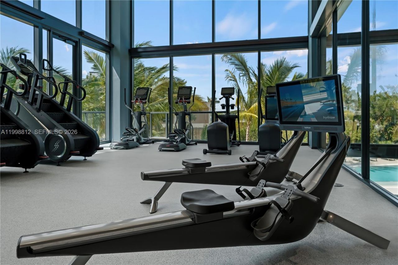 101 Diplomat Pkwy, Unit 1004, Hallandale Beach, FL 33009 Photo