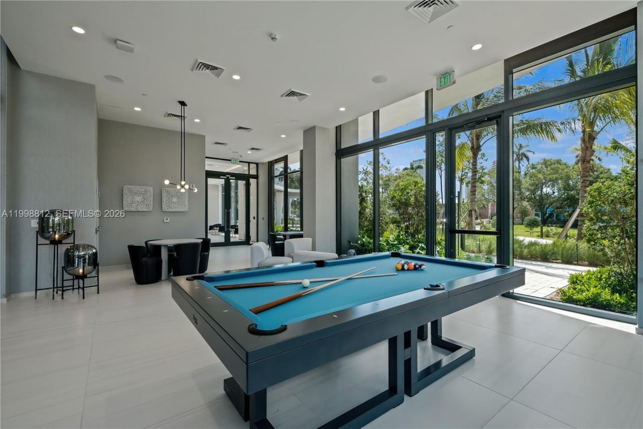 101 Diplomat Pkwy, Unit 1004, Hallandale Beach, FL 33009 Photo