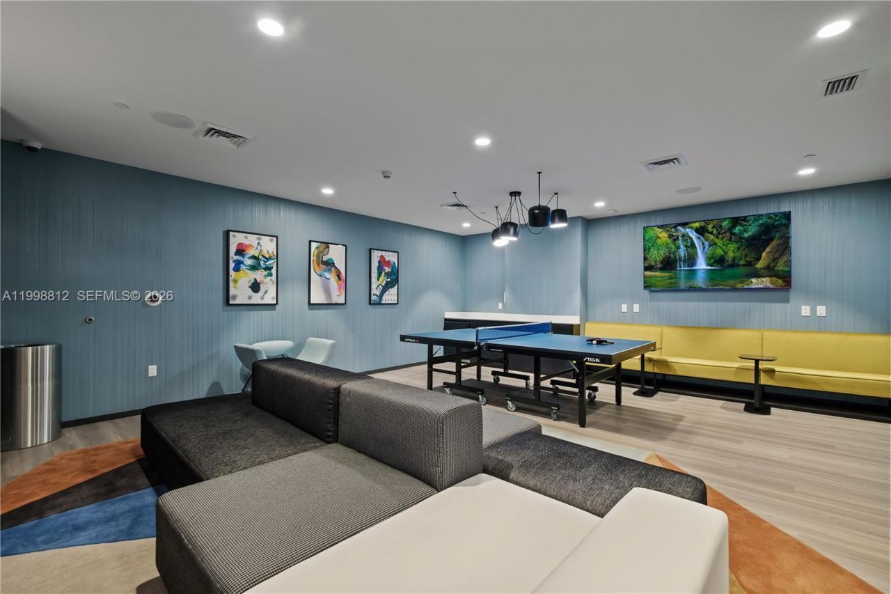 101 Diplomat Pkwy, Unit 1004, Hallandale Beach, FL 33009 Photo