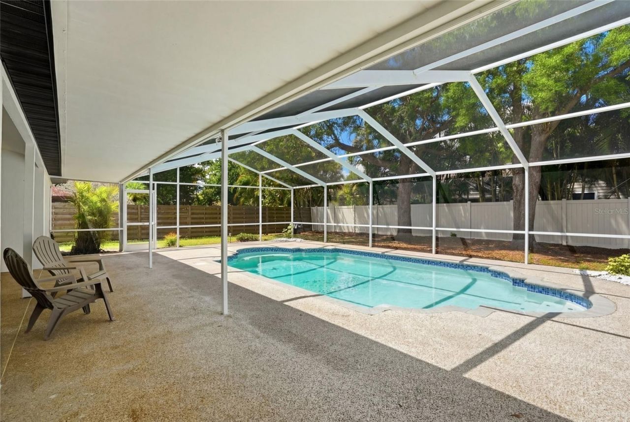 4816 79th Avenue Plaza E, Sarasota, FL 34243 Photo