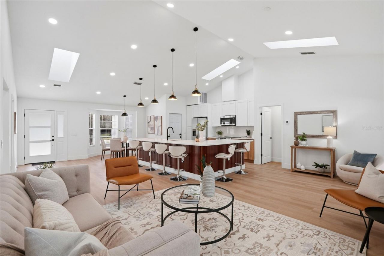 4816 79th Avenue Plaza E, Sarasota, FL 34243 Photo