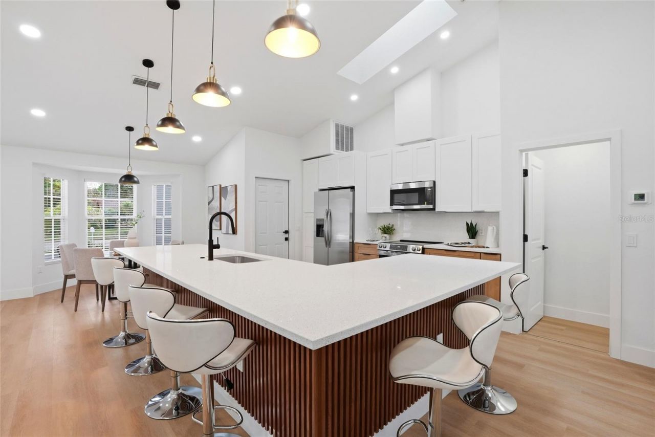 4816 79th Avenue Plaza E, Sarasota, FL 34243 Photo