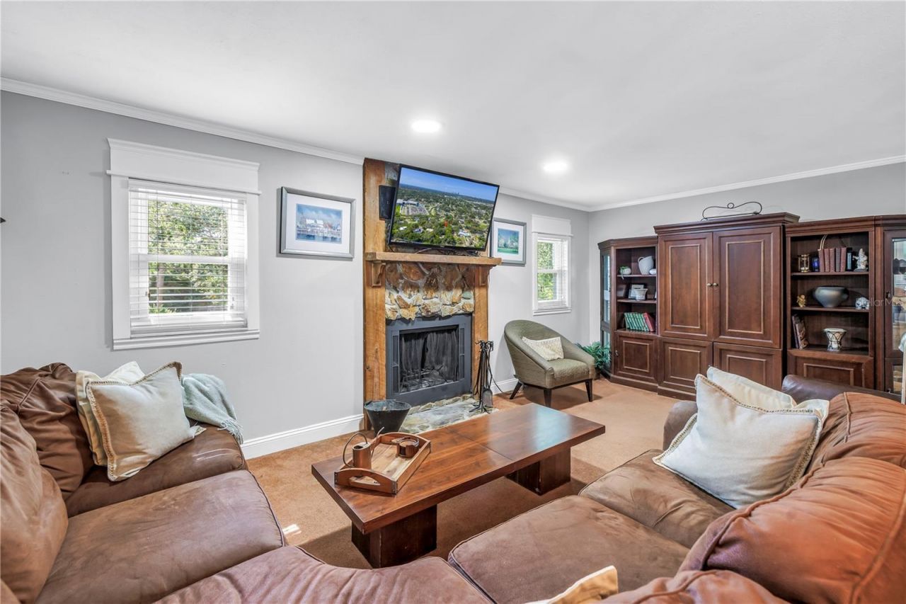 6505 Cedar Street Ne, Saint Petersburg, FL 33702 Photo