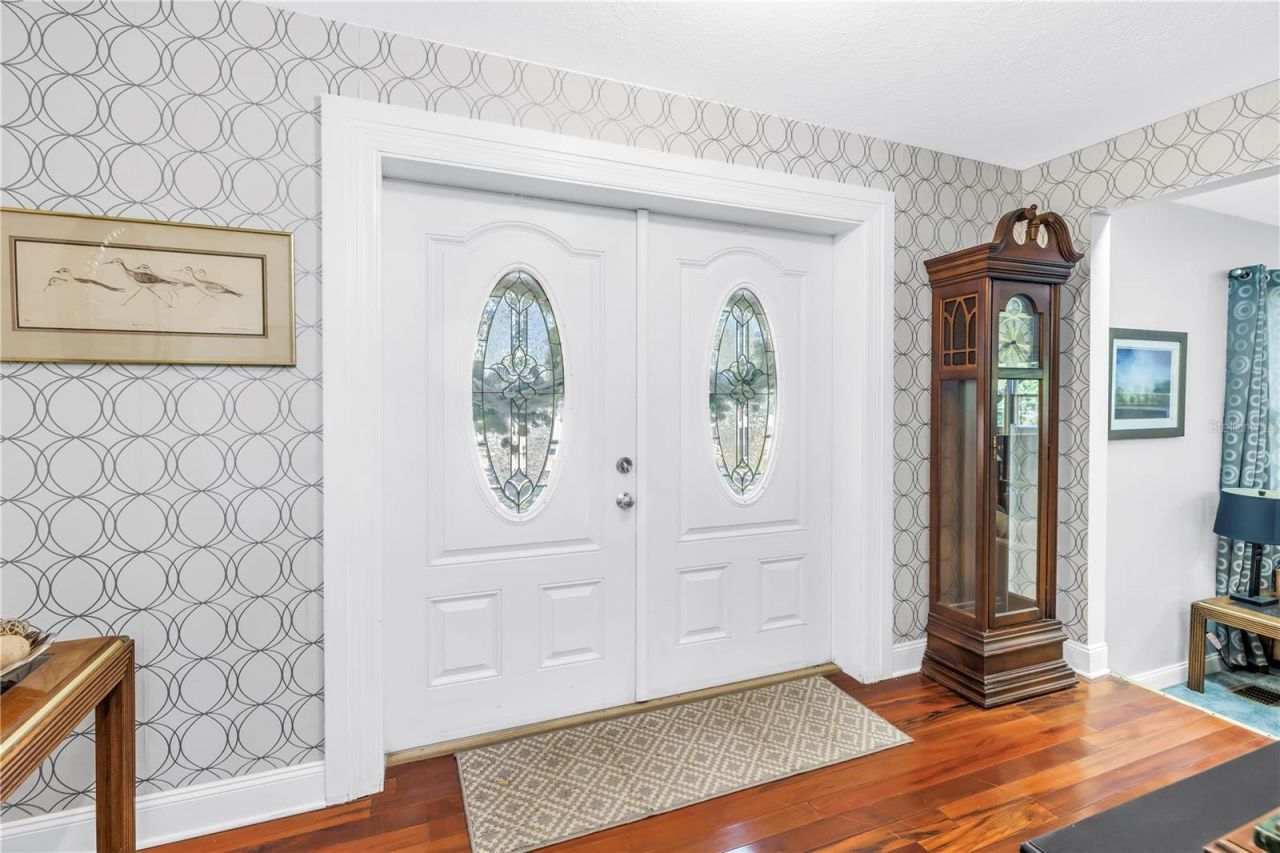 6505 Cedar Street Ne, Saint Petersburg, FL 33702 Photo
