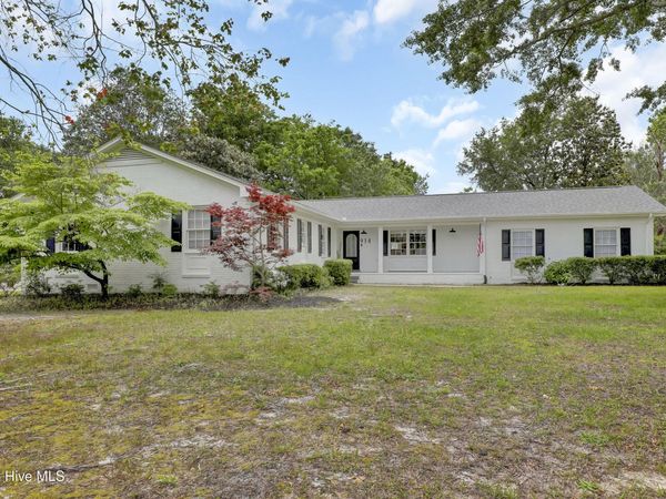 914 Greenhowe Drive, Wilmington, NC 28409