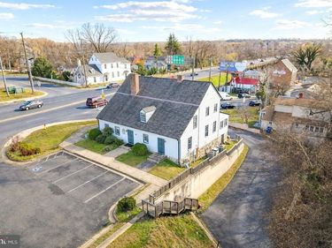 77 CAMBRIDGE STREET , FREDERICKSBURG, VA 22405