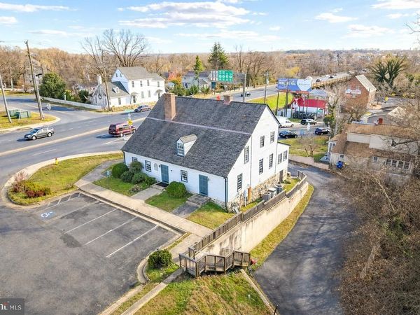 77 CAMBRIDGE STREET , FREDERICKSBURG, VA 22405