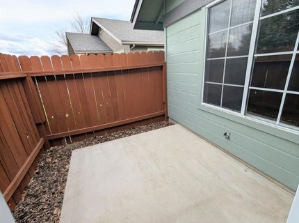 1093 Daphne Court, Minden, NV 89423 Photo