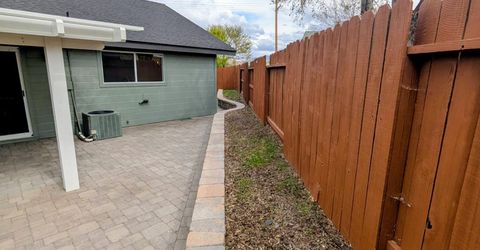 1093 Daphne Court, Minden, NV 89423 Photo