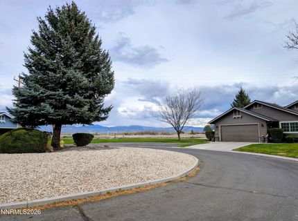 1093 Daphne Court, Minden, NV 89423 Photo