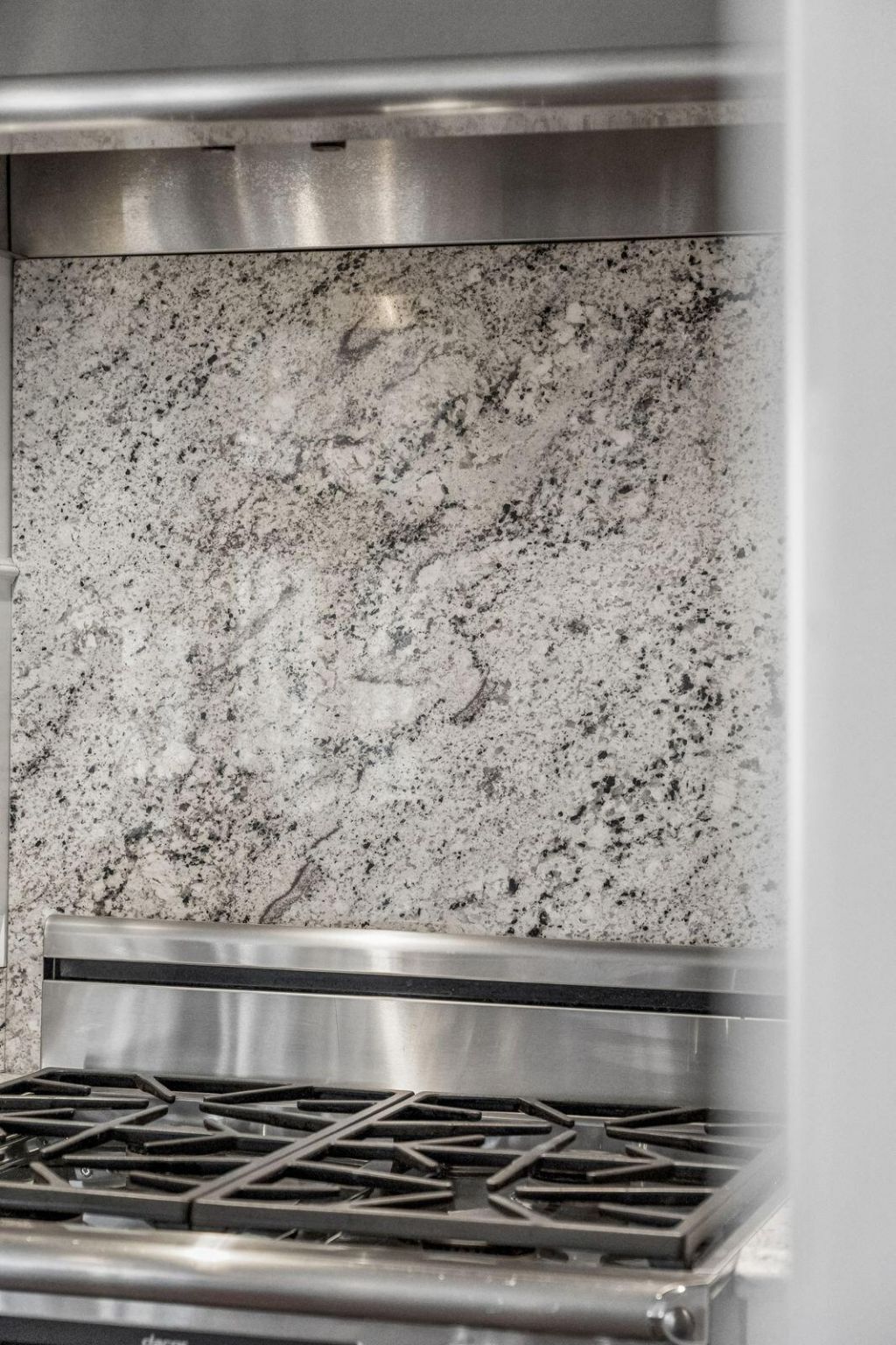 18 Water Street Photo 23