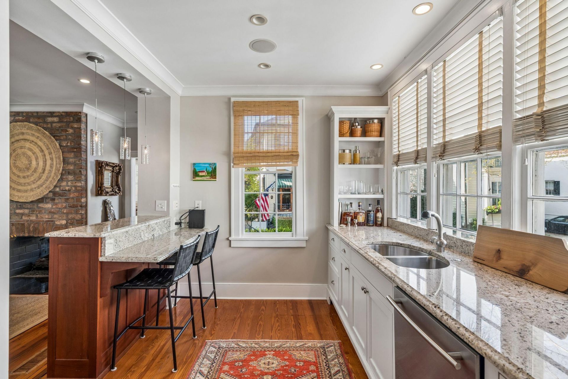 18 Water Street Photo 24