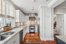 18 Water Street photo 4