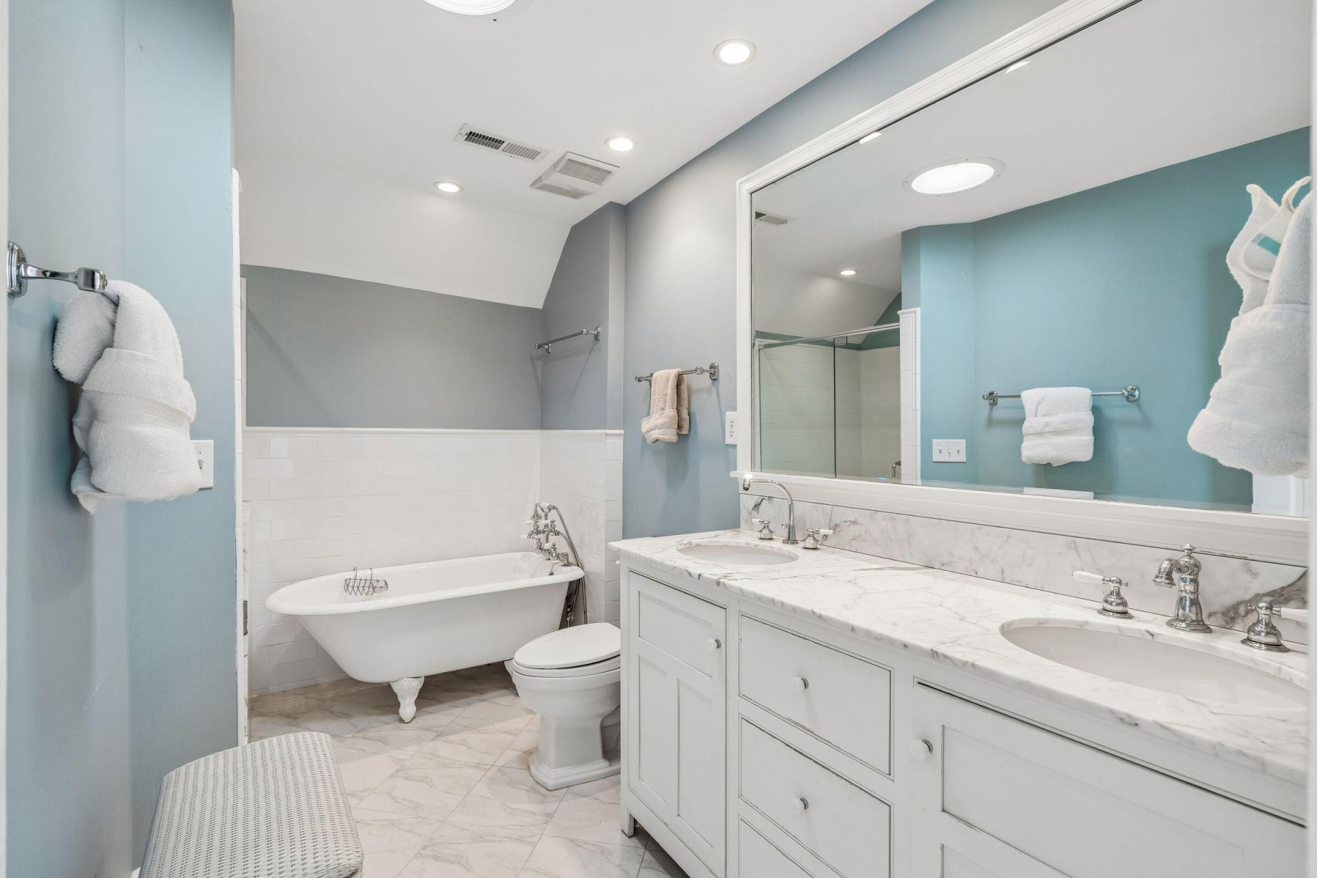 18 Water Street Photo 35