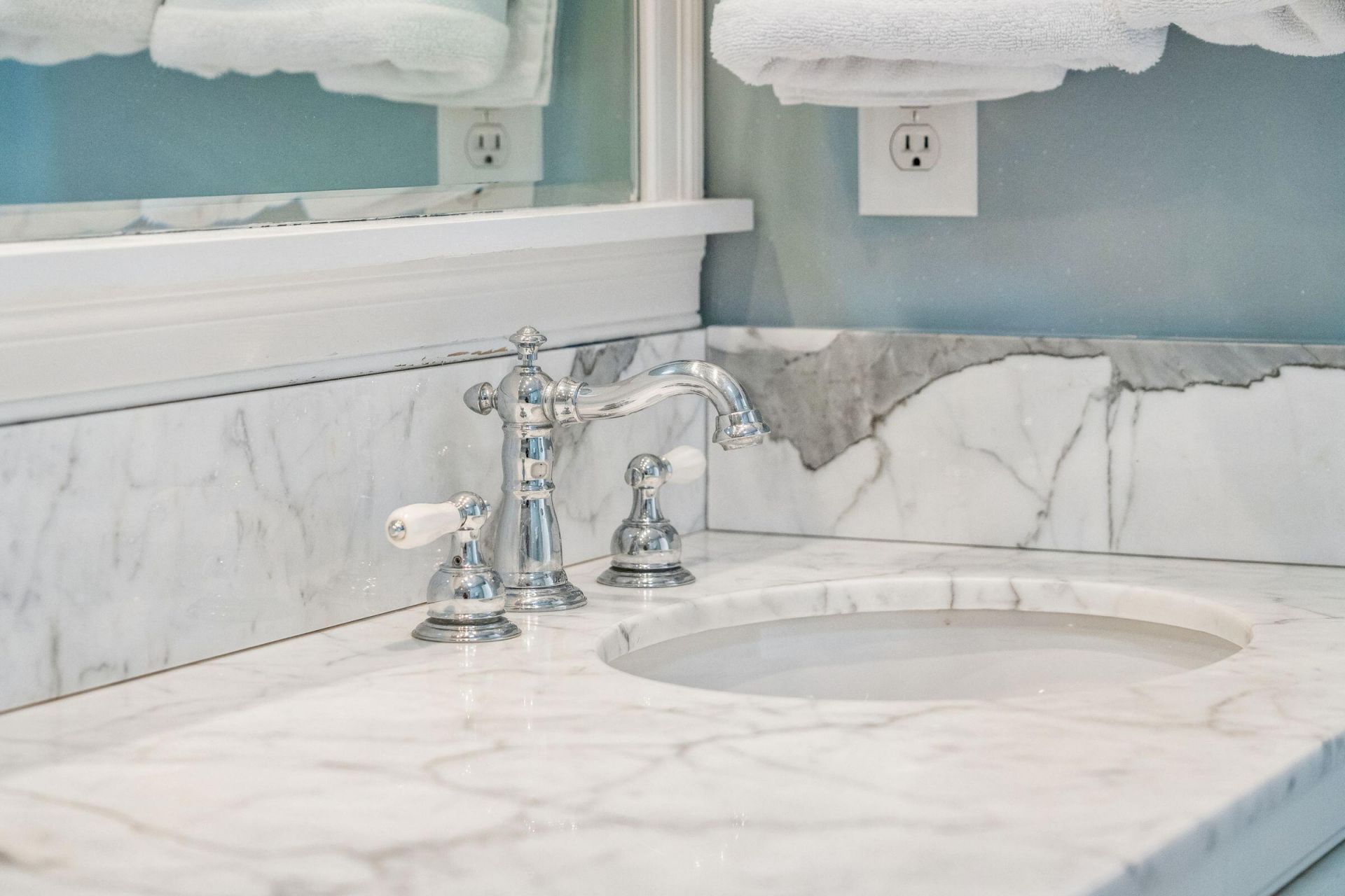 18 Water Street Photo 40