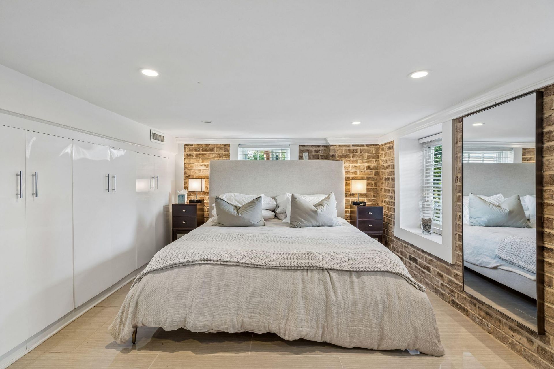 18 Water Street Photo 50