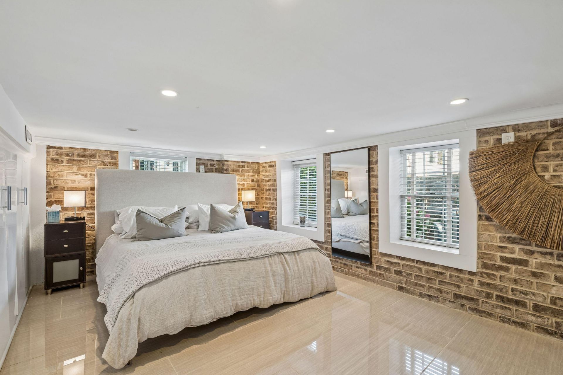 18 Water Street Photo 51