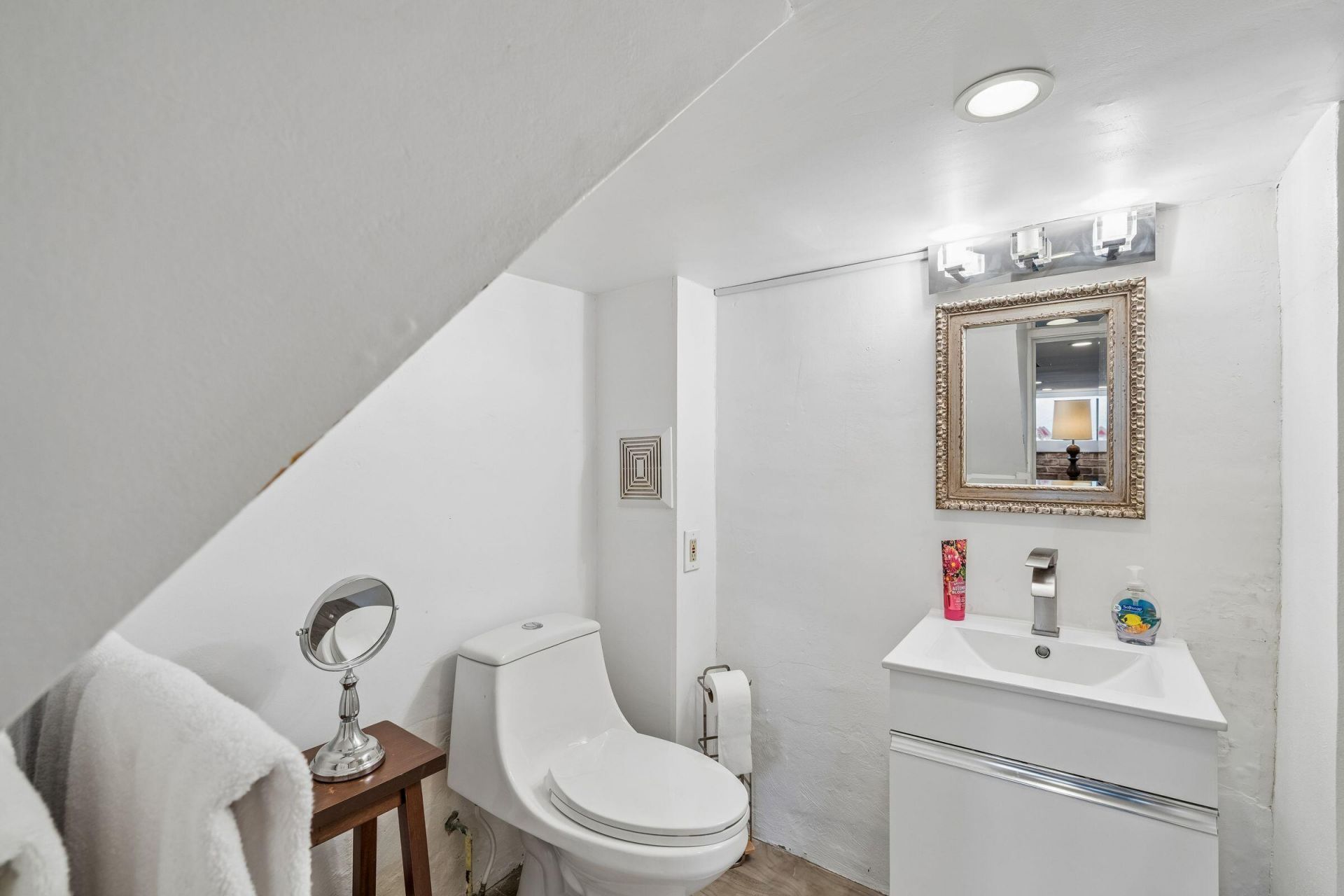 18 Water Street Photo 54