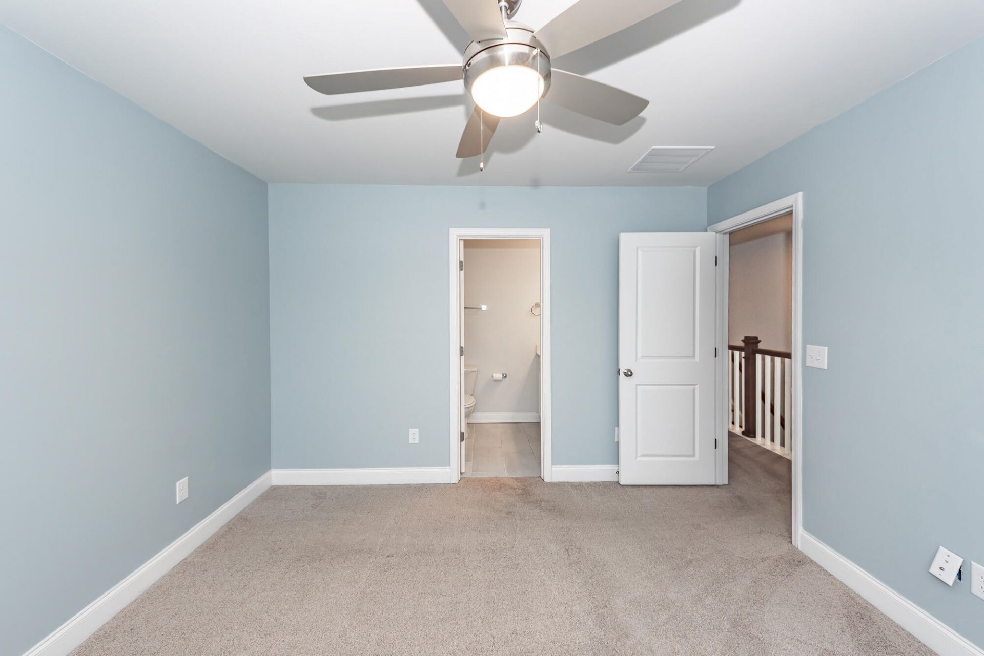 522 Green Fern Drive Photo 17