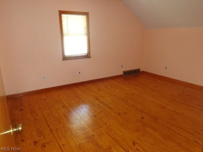 5706 Brownfield Drive, Parma, OH 44129 Photo 17