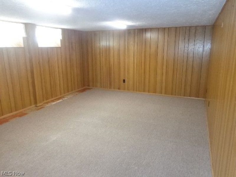 5706 Brownfield Drive, Parma, OH 44129 Photo 20