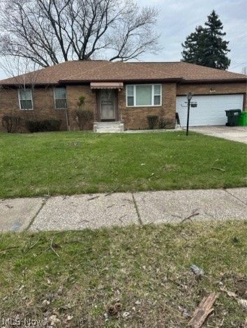 19105 Preston Road, Warrensville Heights, OH 44128 Main Photo