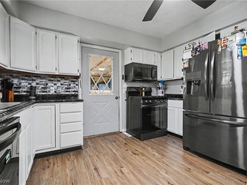 1408 Garfield Avenue, Salem, OH 44460 Photo 9