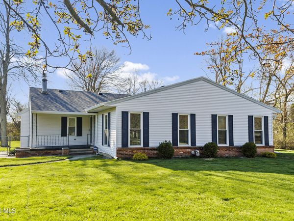 7415 Salisbury Road, Maumee, OH 43537