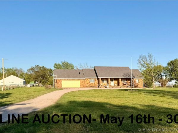 22250 N 416 Road , Nowata, OK 74048