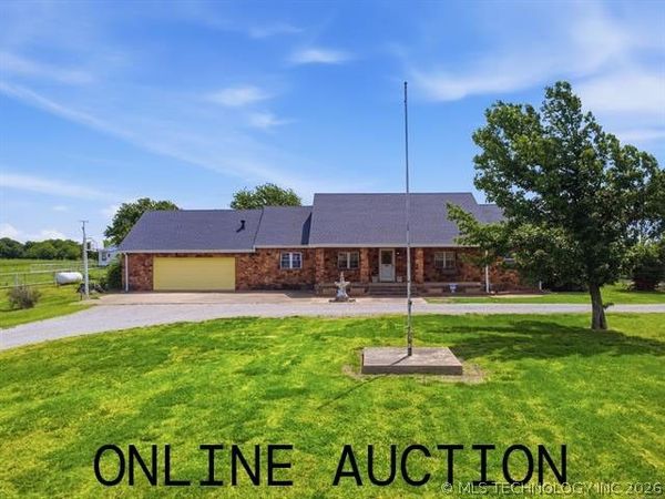 22250 N 416 Road, Nowata, OK 74048