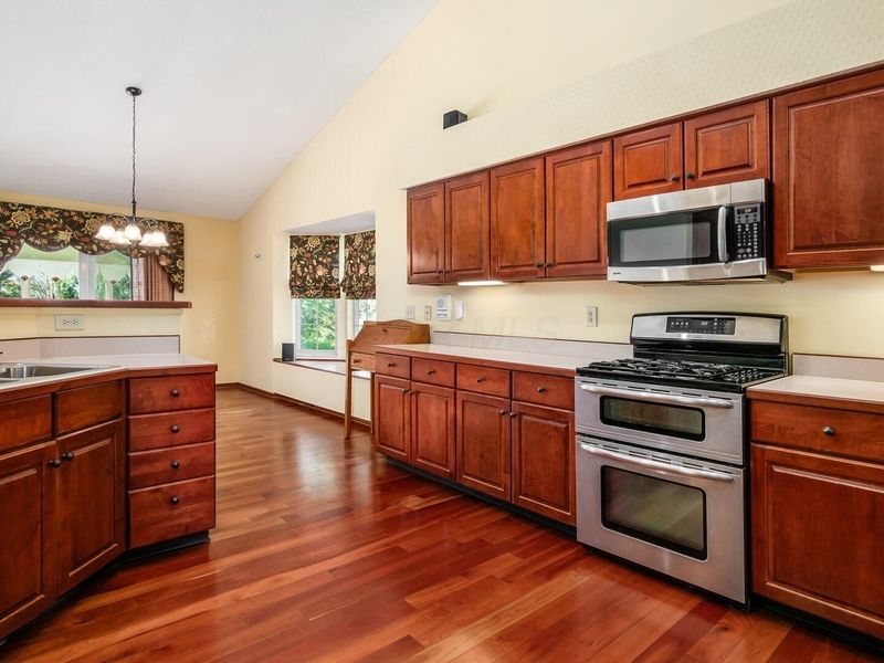 2392 Graybill Court, Lancaster, OH 43130 Photo 11