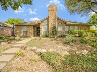 10330 Castle Drive, Frisco, TX 75035